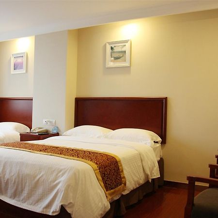 Greentree Inn Jiangsu Wuxi Hubin Business Street Business Hotel Buitenkant foto