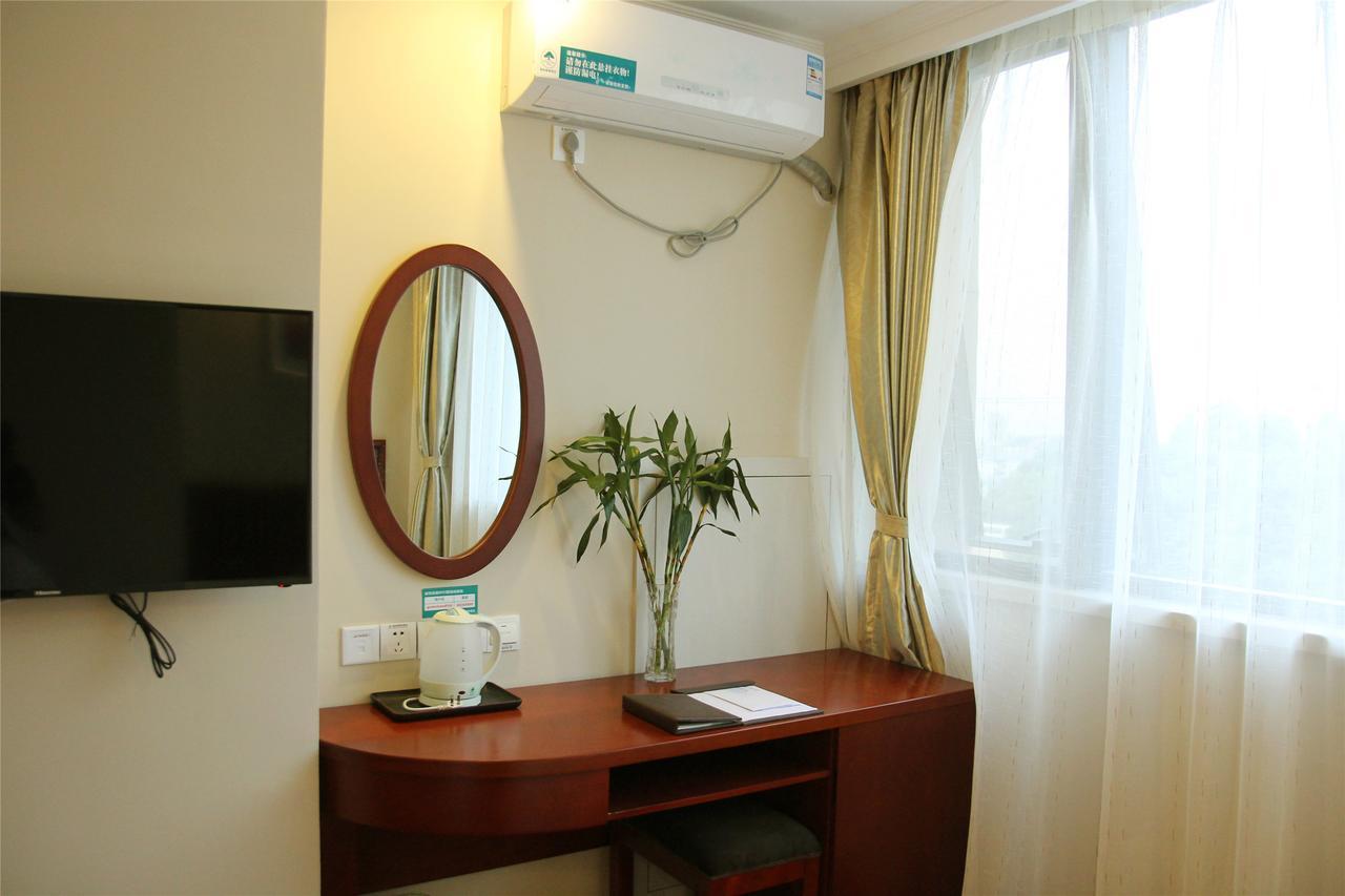 Greentree Inn Jiangsu Wuxi Hubin Business Street Business Hotel Buitenkant foto