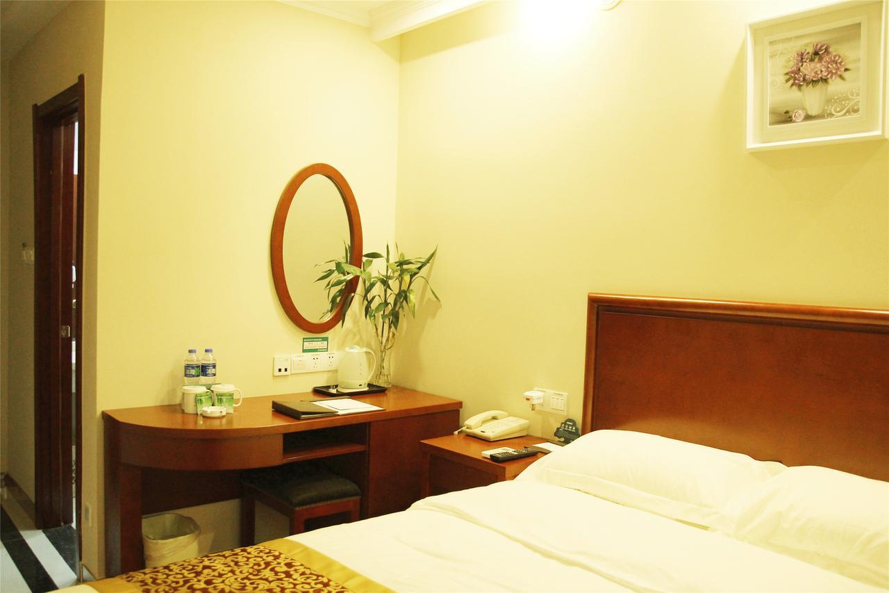 Greentree Inn Jiangsu Wuxi Hubin Business Street Business Hotel Buitenkant foto